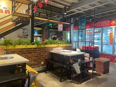 -钢管厂五区小郡肝串串香火锅(梅川路店)