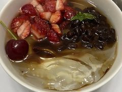 草莓冰粉-华南理工大学-学2食堂