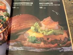 -HIGH FIVE哈福手工汉堡(桂林路店)