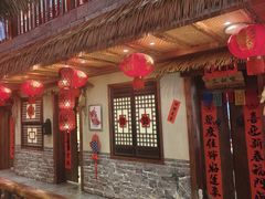 -鱼满舱.地标海鲜.正宗鲁菜(金沙滩店)