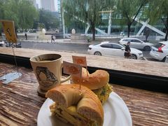 -Catch Bagel(芳草地店)