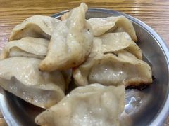 -黄阿姨锅贴大王(万航渡路店)