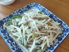-品鲜村农家菜·阳澄湖大闸蟹(总店)