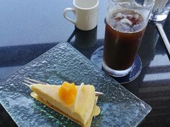 -亚龙湾喜来登·美景台大堂吧