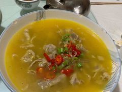 酸汤肥牛-闻道食府烙饼卷带鱼(原车耳营店原大觉寺店)