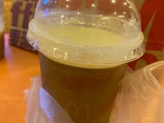 咸蛋黄冰淇淋咖啡-麦当劳(酒仙桥路店)