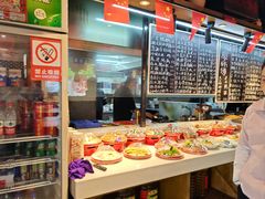-廖师傅大蒜炒腊肉(袁家岭店)