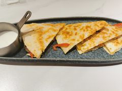-CRAZYONES克芮旺斯西班牙餐厅(龙湖金沙天街店)