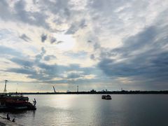 -人民防洪胜利纪念塔