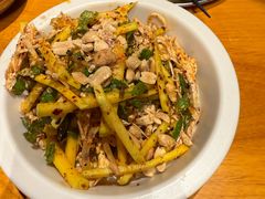 柠檬辣青芒手撕鸡-SHAN山(前滩太古里店)