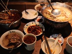 -肖四女乐山跷脚牛肉(南汇大学城生活广场店)