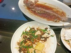 -皇城根·烤鸭·鱼头·家常菜(欧亚大观乐活城店)