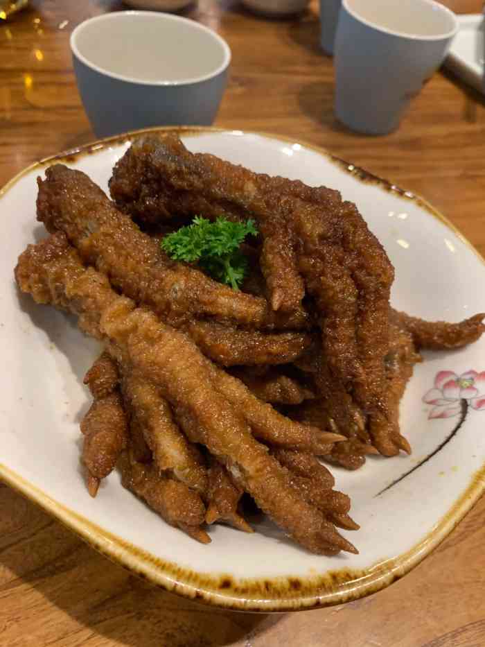 俏谷园餐厅(西平店"西平非常棒的餐厅!想不到老家会有这么一家.