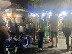 -吴山路夜市