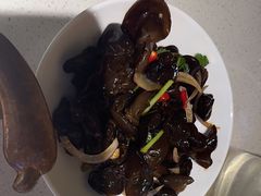 -小鱼小牛·鱼牛干锅·脆鱼火锅(世欧广场店)