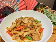 -十二点·辣椒炒肉(南山店)