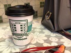 -香港十三座(宝山万达店)