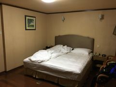 -上海怡沁园度假酒店