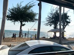 -乔木提恩海滩