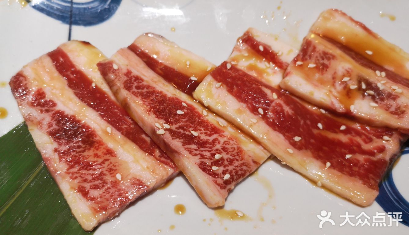 吃烤肉吗[调皮]