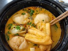 -小蛮椒麻辣烫·麻辣拌(青浦宝龙店)