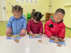 -瑞恩宝感统训练·语言提升·蒙氏托育中心