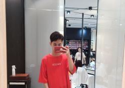-HAIR CORNER