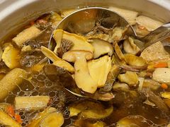 -黔蘑菇四季餐厅(观山湖店)