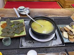 -三锅莊·牦牛肉火锅·香格里拉特色藏餐宴请餐厅(昆明创始店)