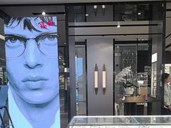 -LensCrafters亮视点·OAKLEY精选(静安嘉里中心店)