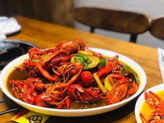 十三香小龙虾-绅士餐厅龙虾·烧烤(西门路店)