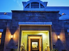 -海口观澜湖火山温泉谷