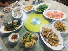 -四川小胡子海鲜(丁村万人海鲜广场店)