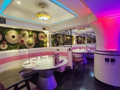 -巴特餐饮6加1音乐餐吧·新疆菜