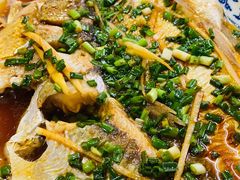 清蒸白水鱼-邱记私房菜·十八年本地菜