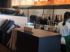 -星巴克(深圳北站B5检票口)