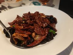 -北平楼·烤鸭·北京菜(牡丹园店)