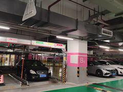-徐汇日月光地下停车场