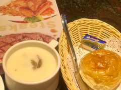 餐前面包-南都咖啡西餐厅(天誉店)