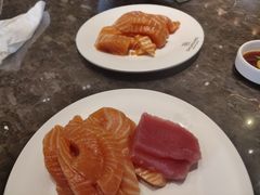 -川骄海鲜自助(王府井奥莱UP TOWN店原世界之花店)