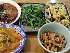 -谢记素红大肠店(新民路店)