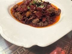 -万重锦·人文川菜馆(骡马市店)