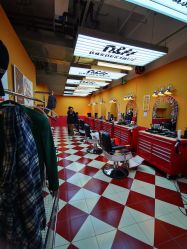 -Devilhands Barbershop男士理容店