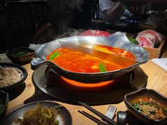 台式麻辣锅-湊湊火锅·茶憩(杭州湖滨银泰in77店)