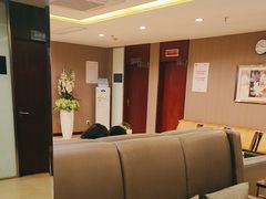 -爱康国宾体检中心(五角场万达广场分院)
