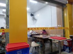 大堂-奇味鸡煲(麦地店)