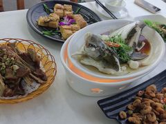 -八仔大富楼·河鲜(西江店)
