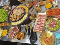 -胡悦里韩式烤肉(芝罘万达广场店)
