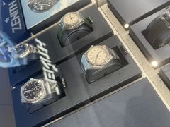 -亨吉利世界名表中心(华润万象城店)