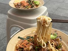 -方铲铲·成都板凳面(滨江银泰店)